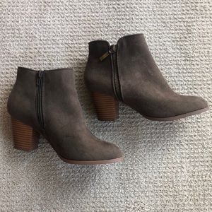Style & Co Dark Olive Booties Size 6